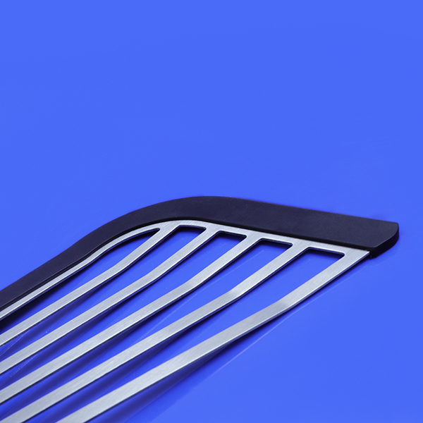 硅膠制品注射技術運用到硅膠包膠中需要注意什么？